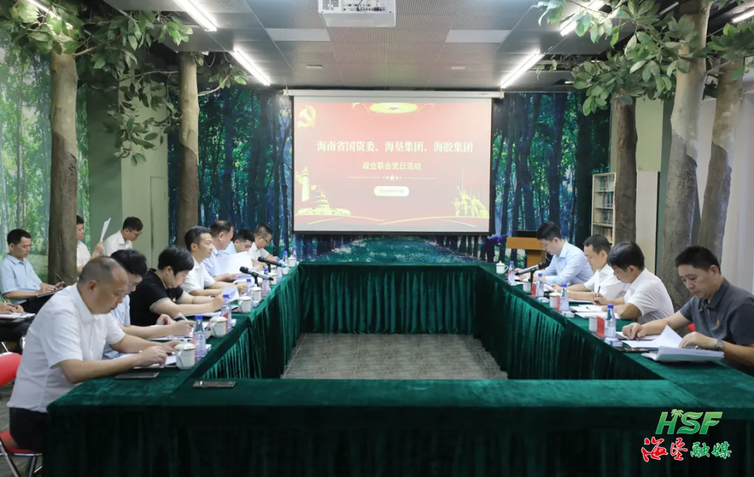 220bd0efff174e63a01628b6c82670d1